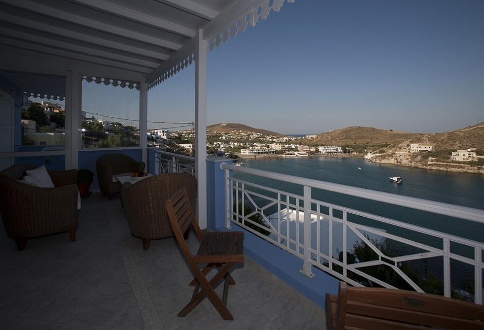 Villa 9 Muses Vari  Phòng bức ảnh
